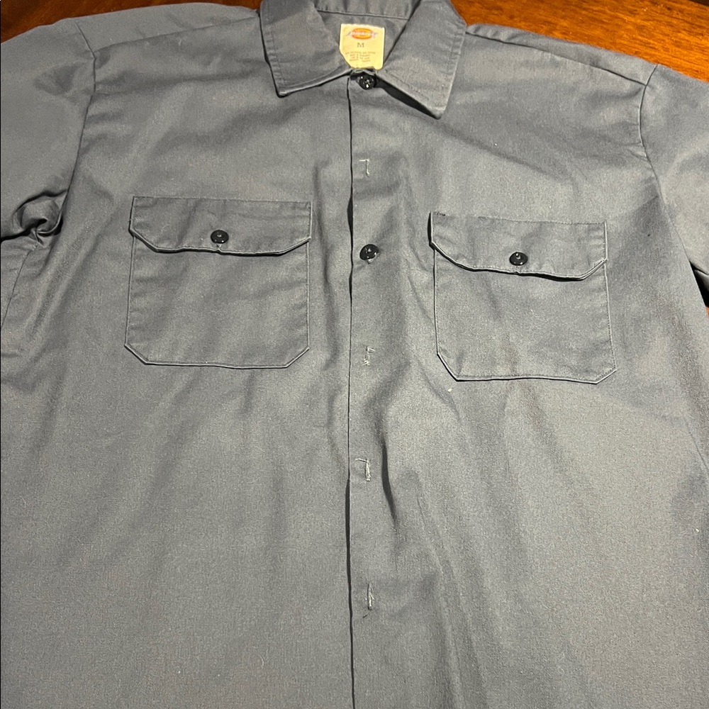 Dickies Men's blue short sleeve Button-Down Shirt